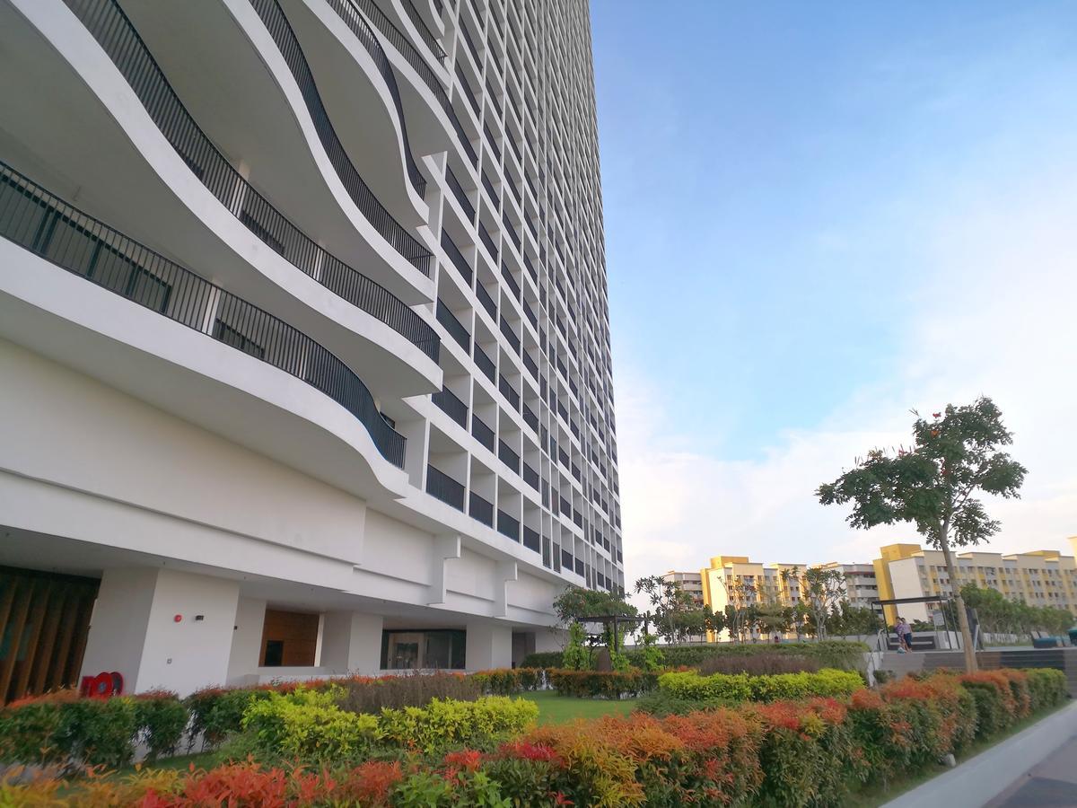 The Landmark Seaview Gurney George Town Exterior foto